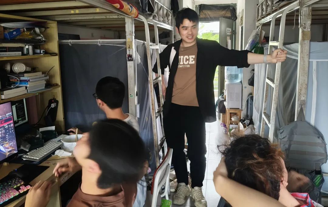 图片 图片